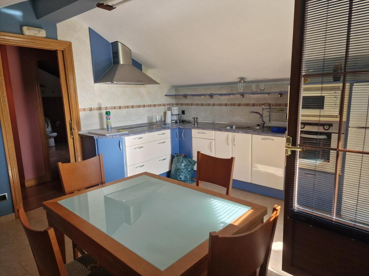 Hostal Lizuniaga Bera  Екстер'єр фото