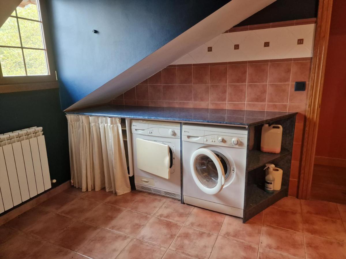 Hostal Lizuniaga Bera  Екстер'єр фото