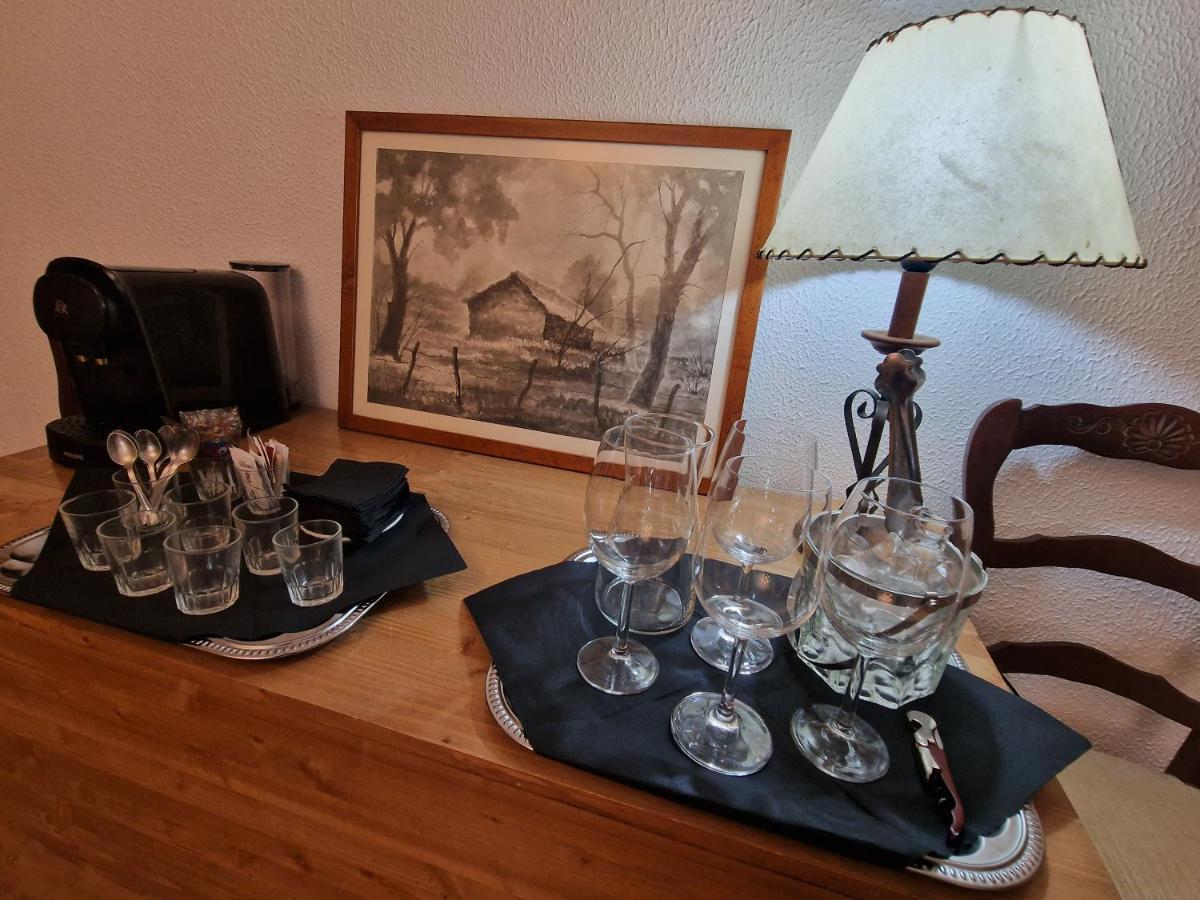 Hostal Lizuniaga Bera  Екстер'єр фото